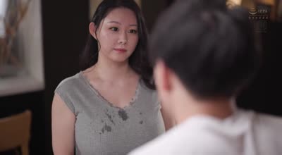 jur-346隣傢のNカップ人妻と性欲が盡き果てるまで汗だくで貪り合った日々。 真夏の濃密不倫ドラマ汗まみれ3本番―。 城ヶ崎百瀬